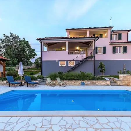ヴィラ Modern Vesna With Private Pool Jakići