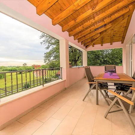 Modern Vesna With Private Pool