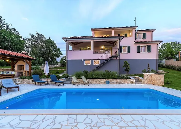 ヴィラ Modern Vesna With Private Pool Jakići